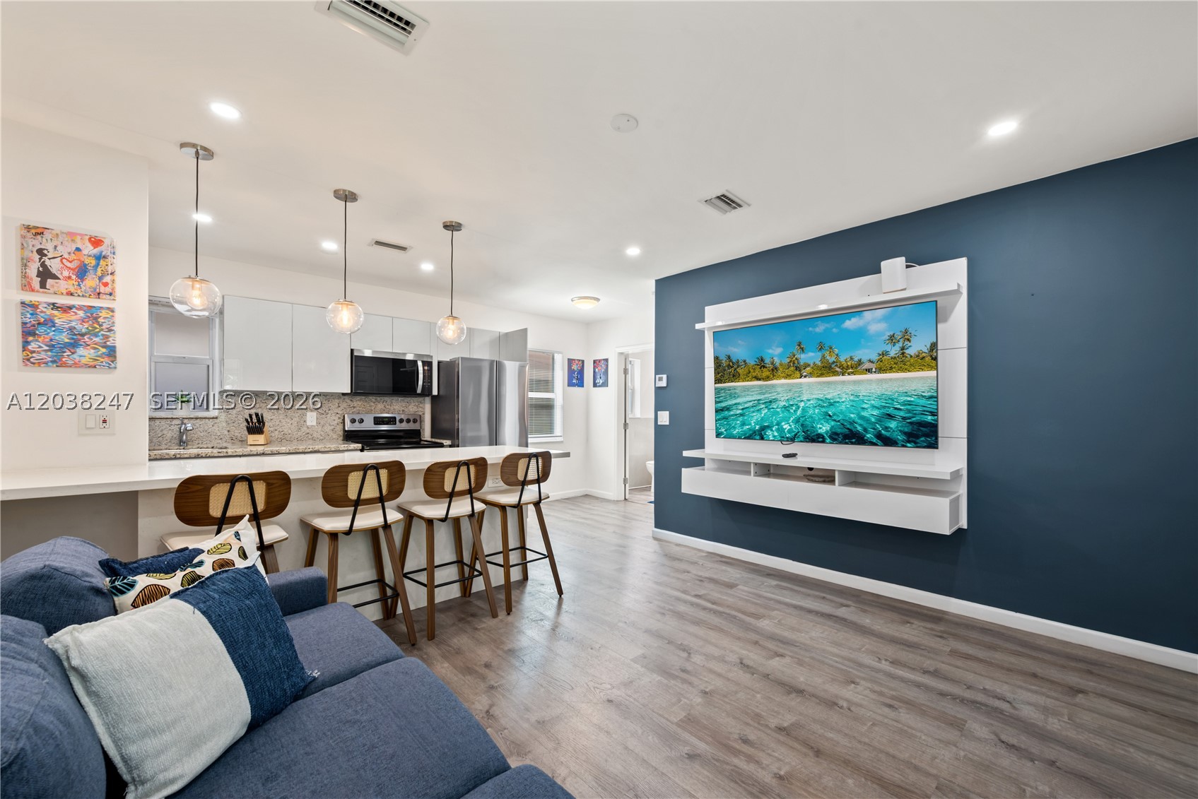 LAWRENCE ESTATES LAND COS - Residential