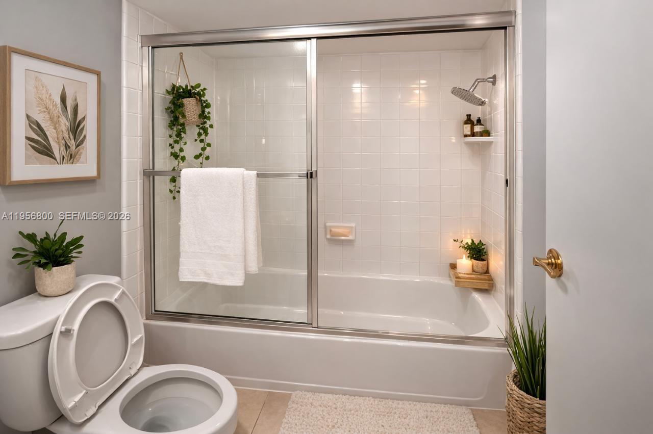 UNIVERSITY TRAIL CONDO - Residential