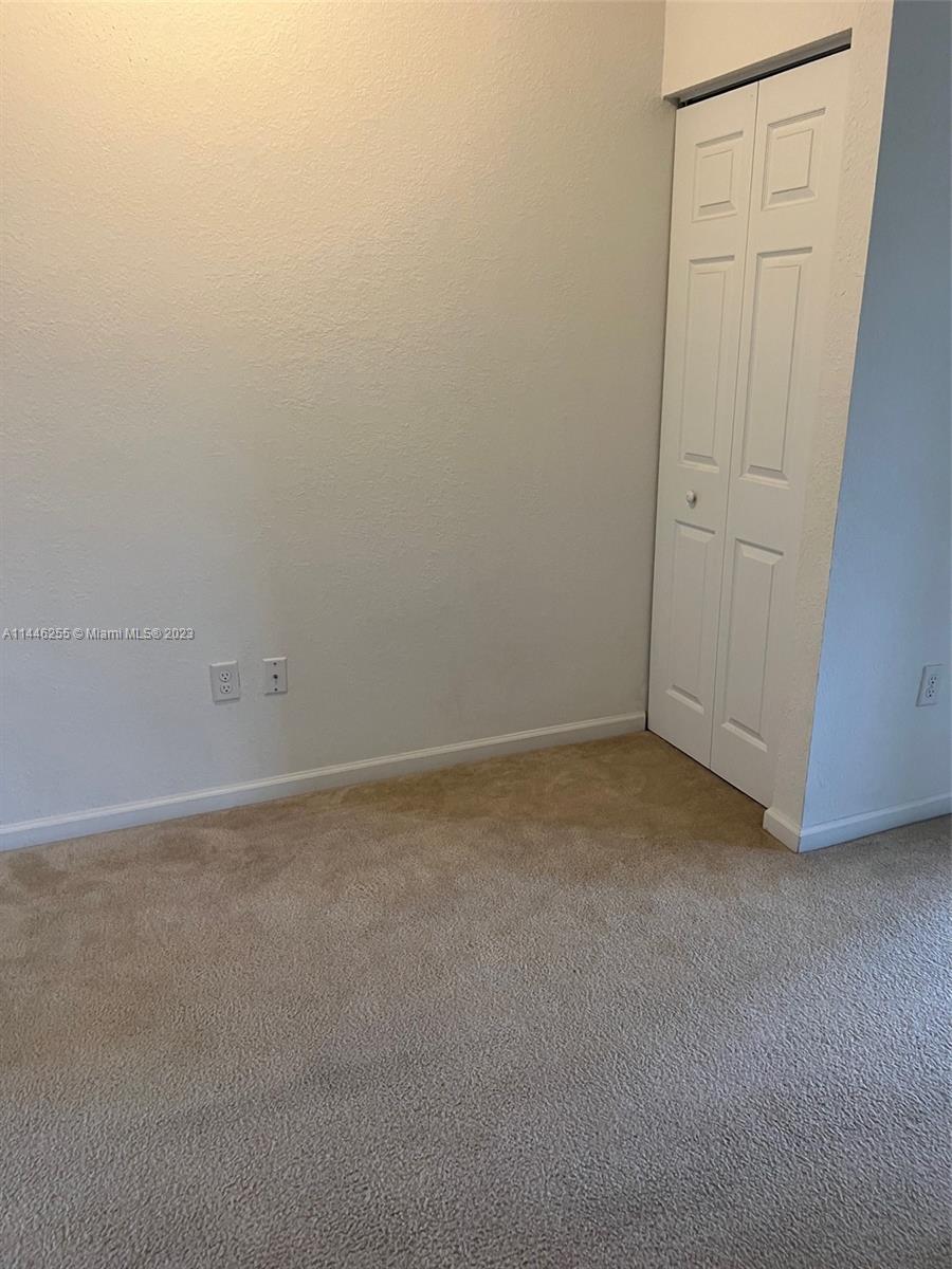 SUNSET LAKE TOWNHOMES - Residential