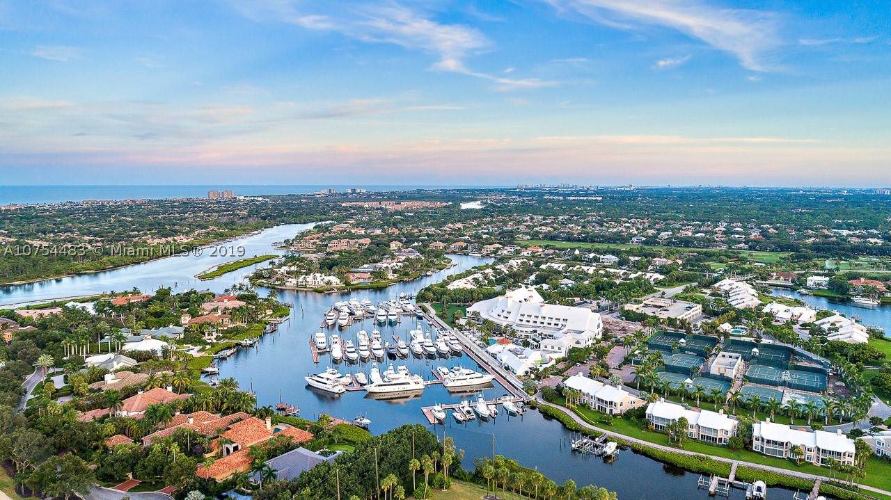 Admirals Cove - Residential
