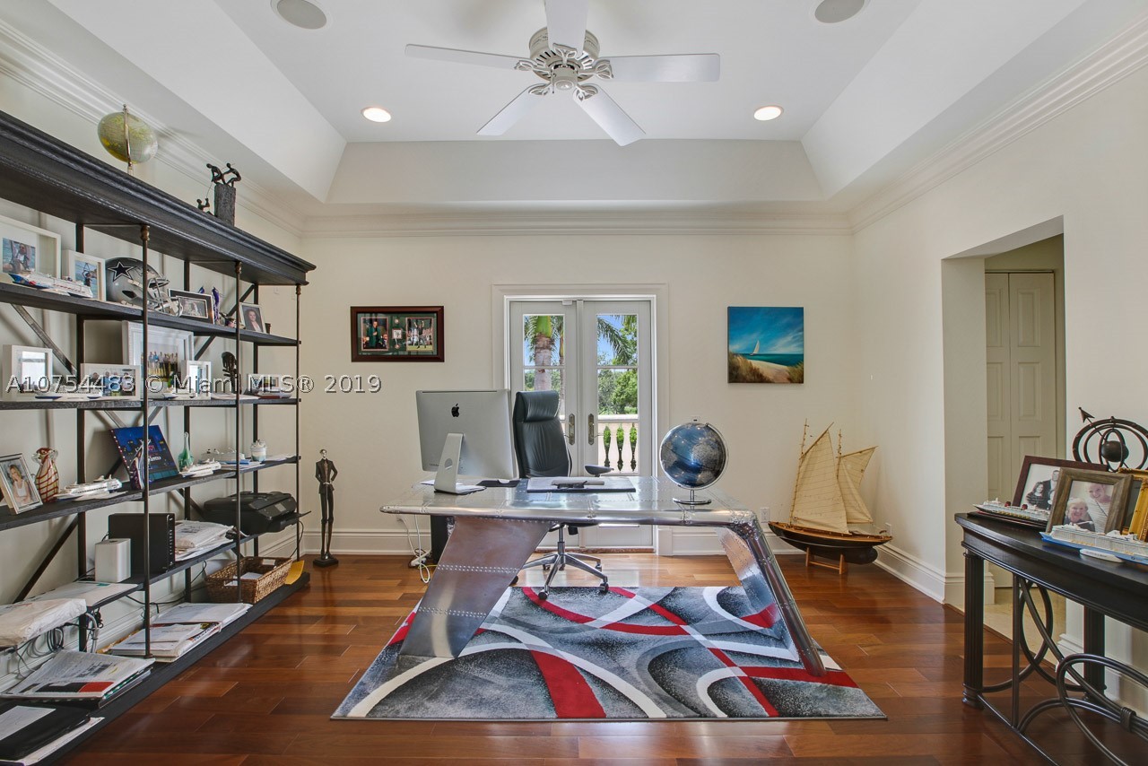 Admirals Cove - Residential