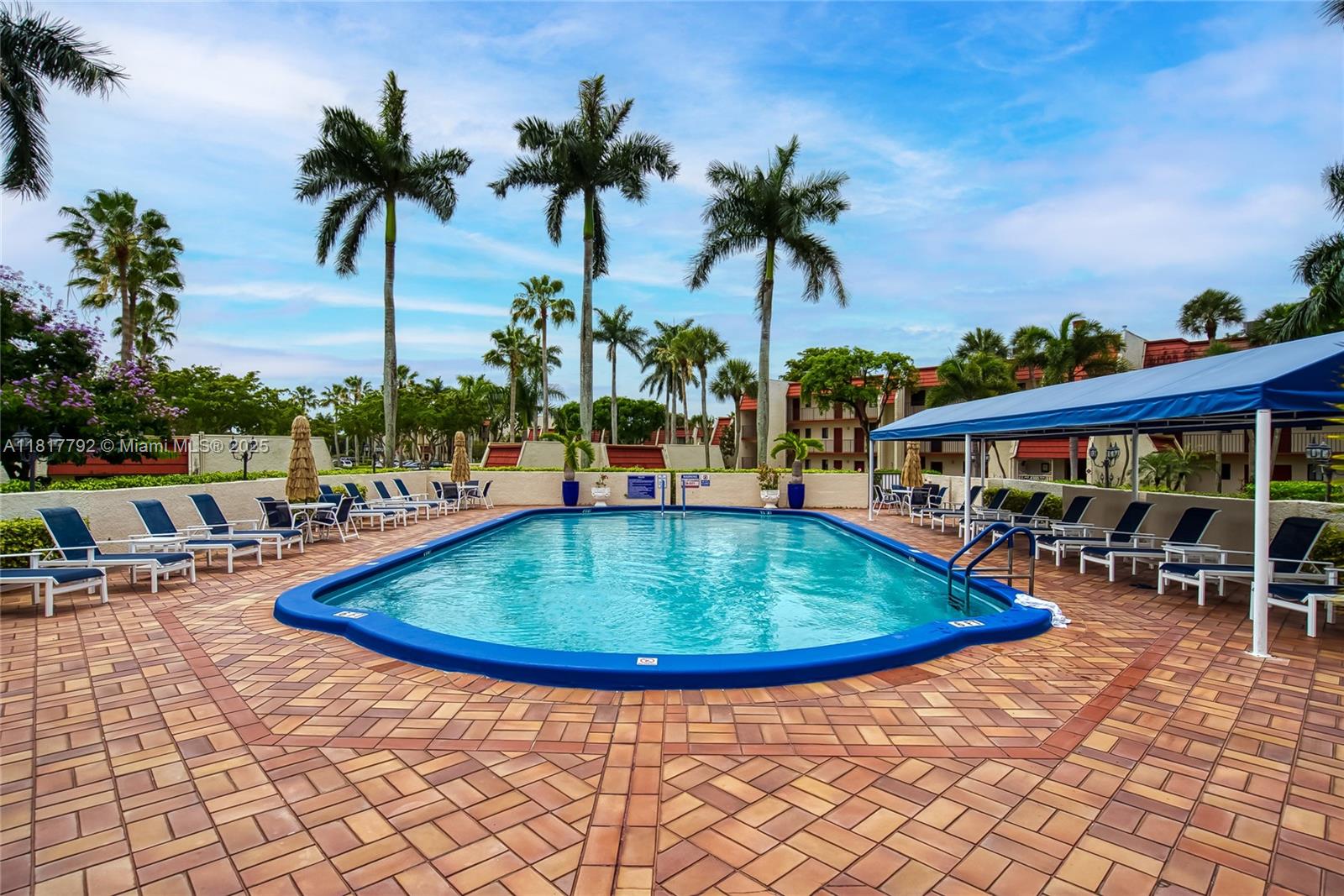 FOUNTAINS OF PALM BEACH C - Residential Lease