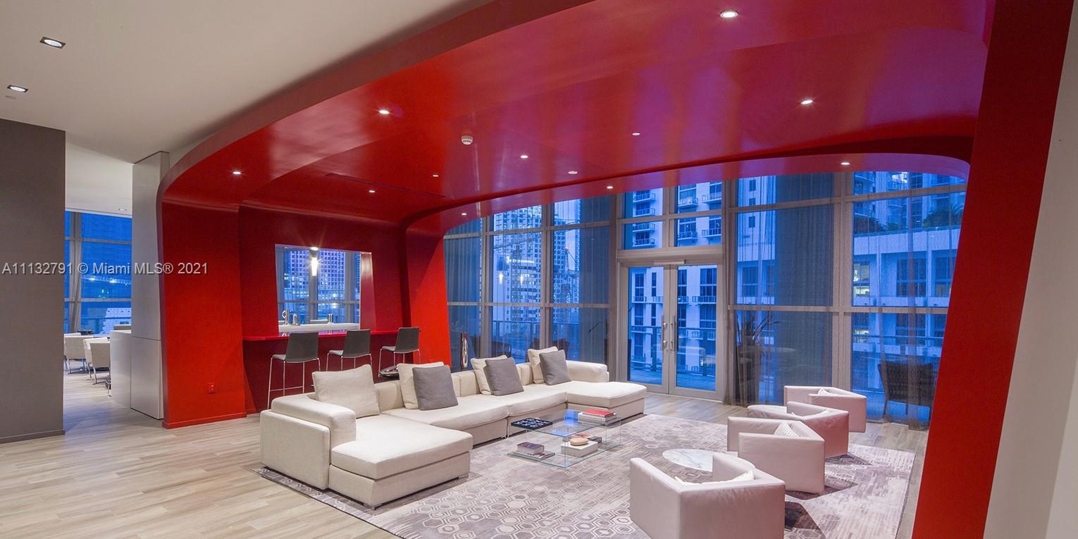 1100 MILLECENTO RESIDENCE - Residential Lease