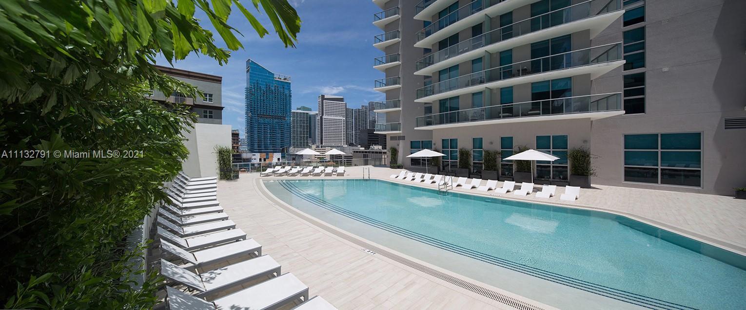 1100 MILLECENTO RESIDENCE - Residential Lease
