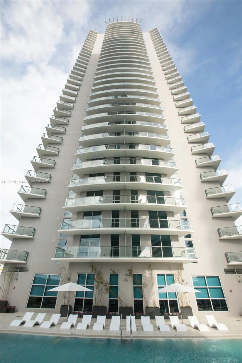 1100 MILLECENTO RESIDENCE - Residential Lease
