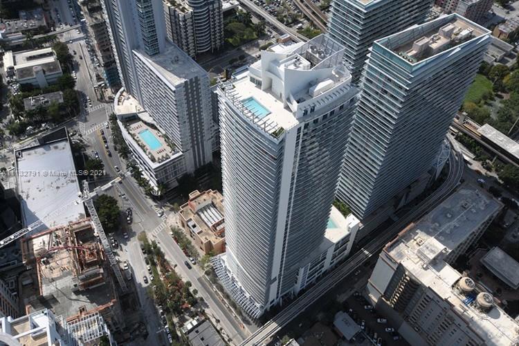 1100 MILLECENTO RESIDENCE - Residential Lease