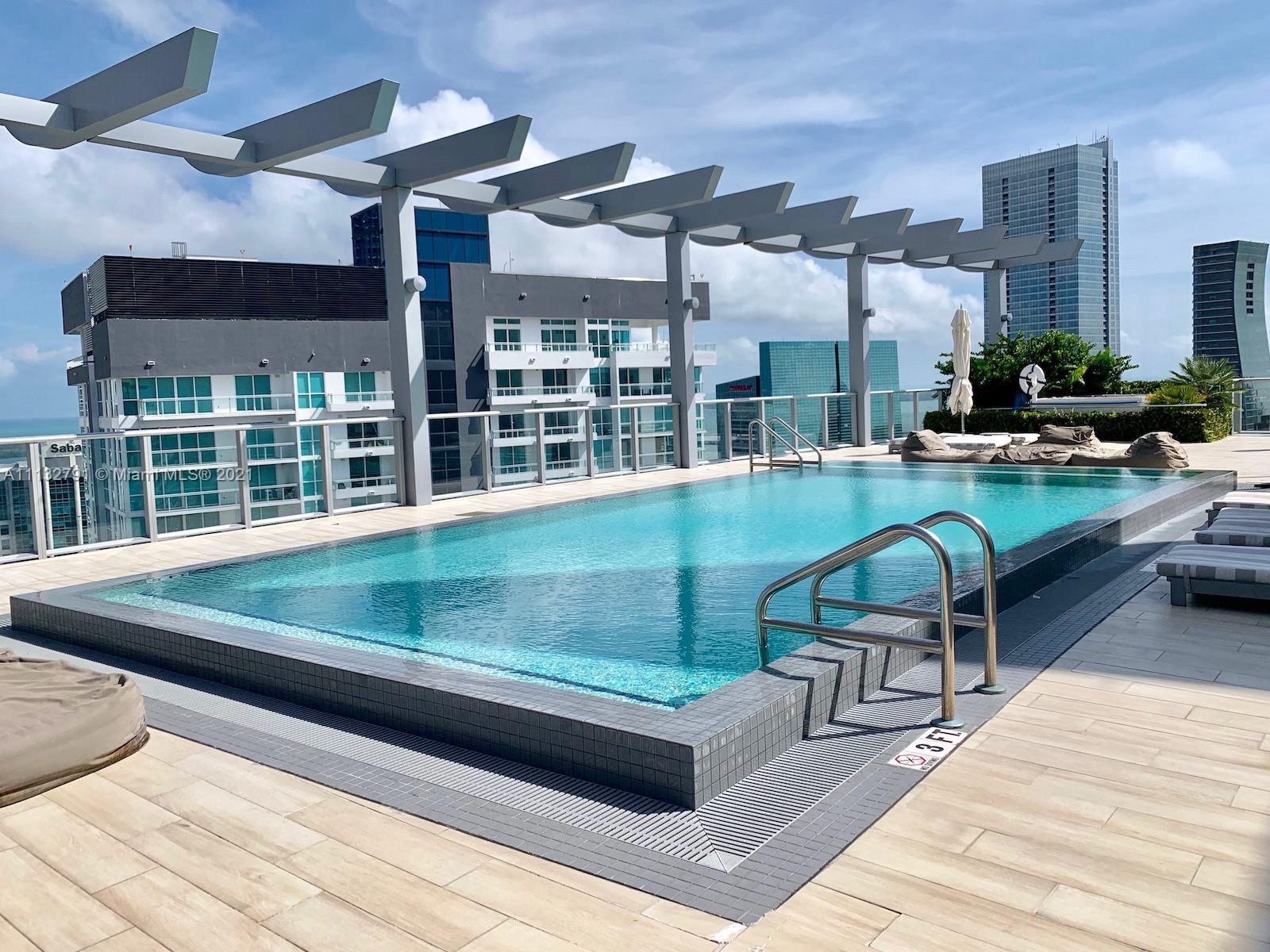 1100 MILLECENTO RESIDENCE - Residential Lease