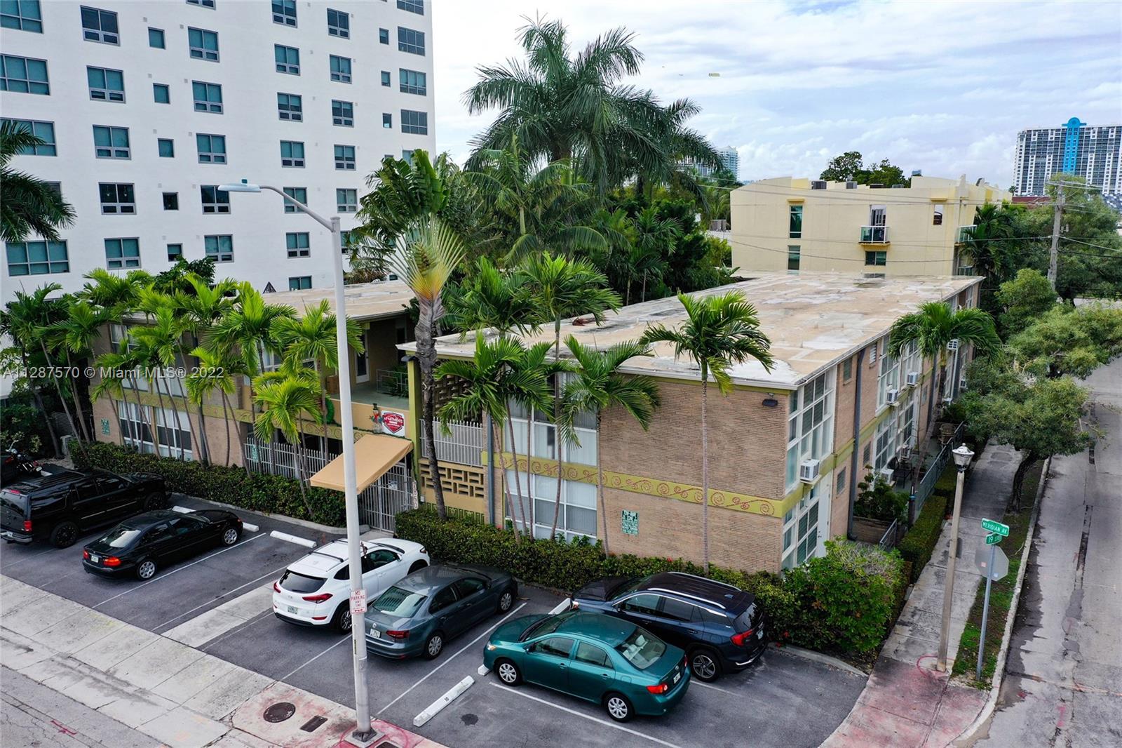 GOLF COURSE SUB AMD PL - Residential Lease
