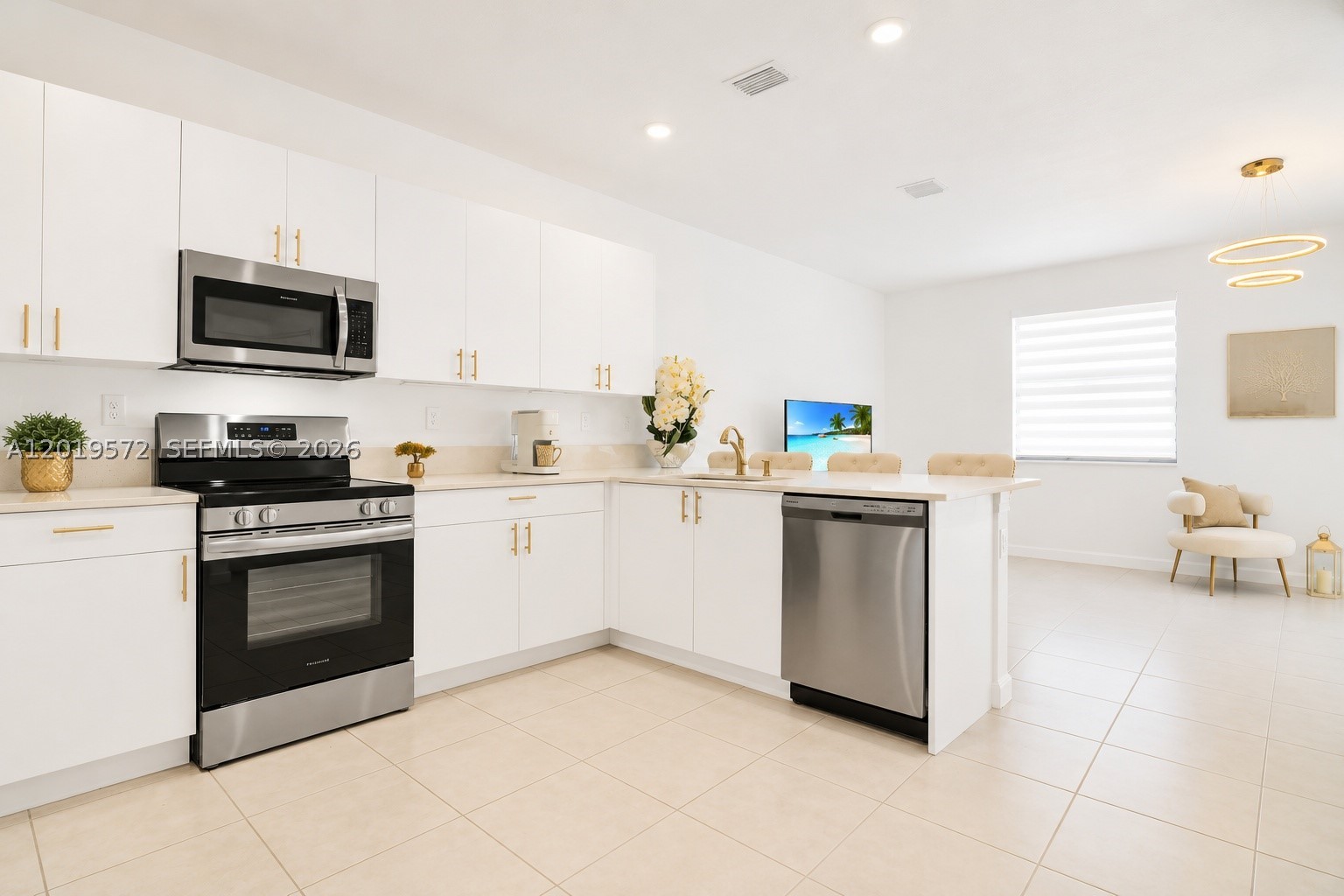 KENDALL ASSEMBLAGE NORTH - Residential
