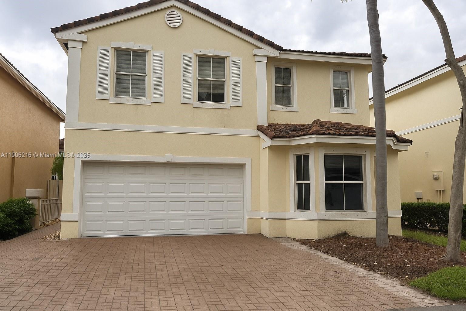 WEST LAKE VILLAGE PLAT - Residential
