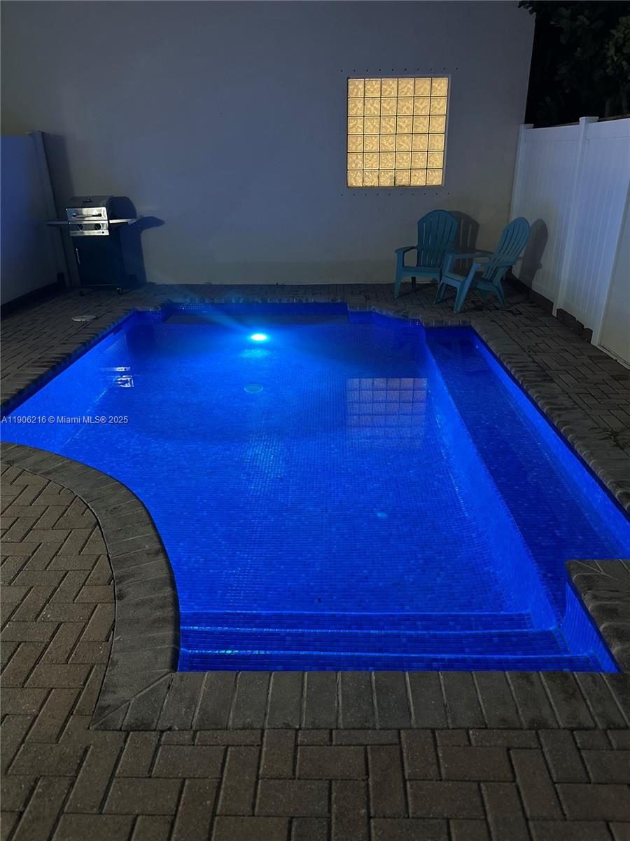 WEST LAKE VILLAGE PLAT - Residential