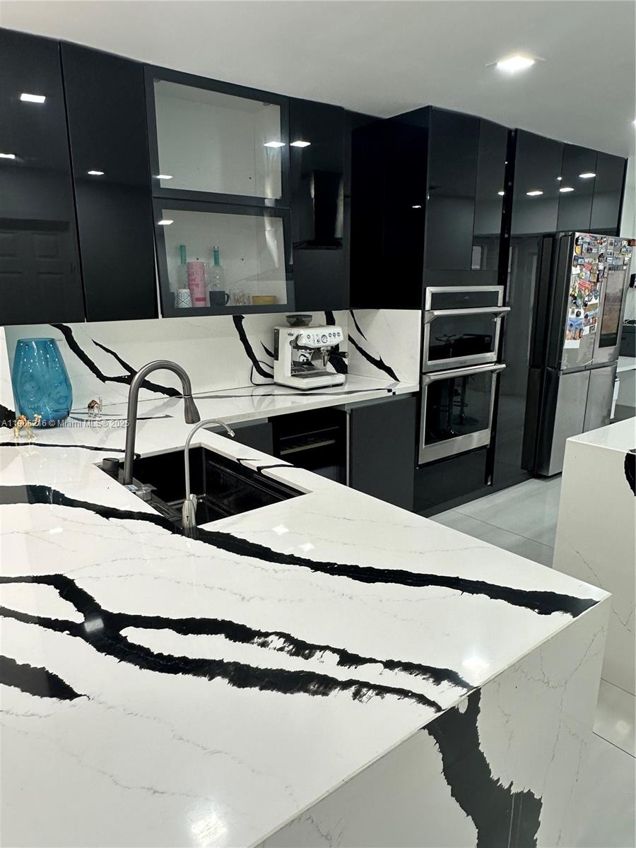WEST LAKE VILLAGE PLAT - Residential