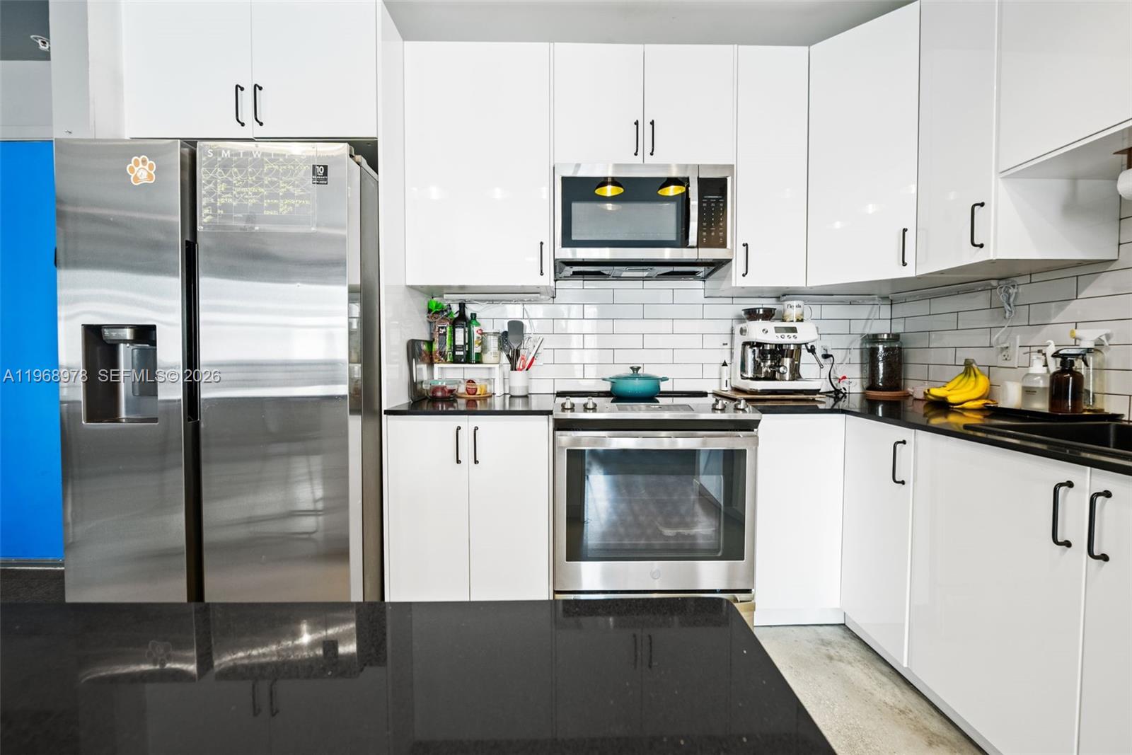 THE LOFT DOWNTOWN II COND - Residential