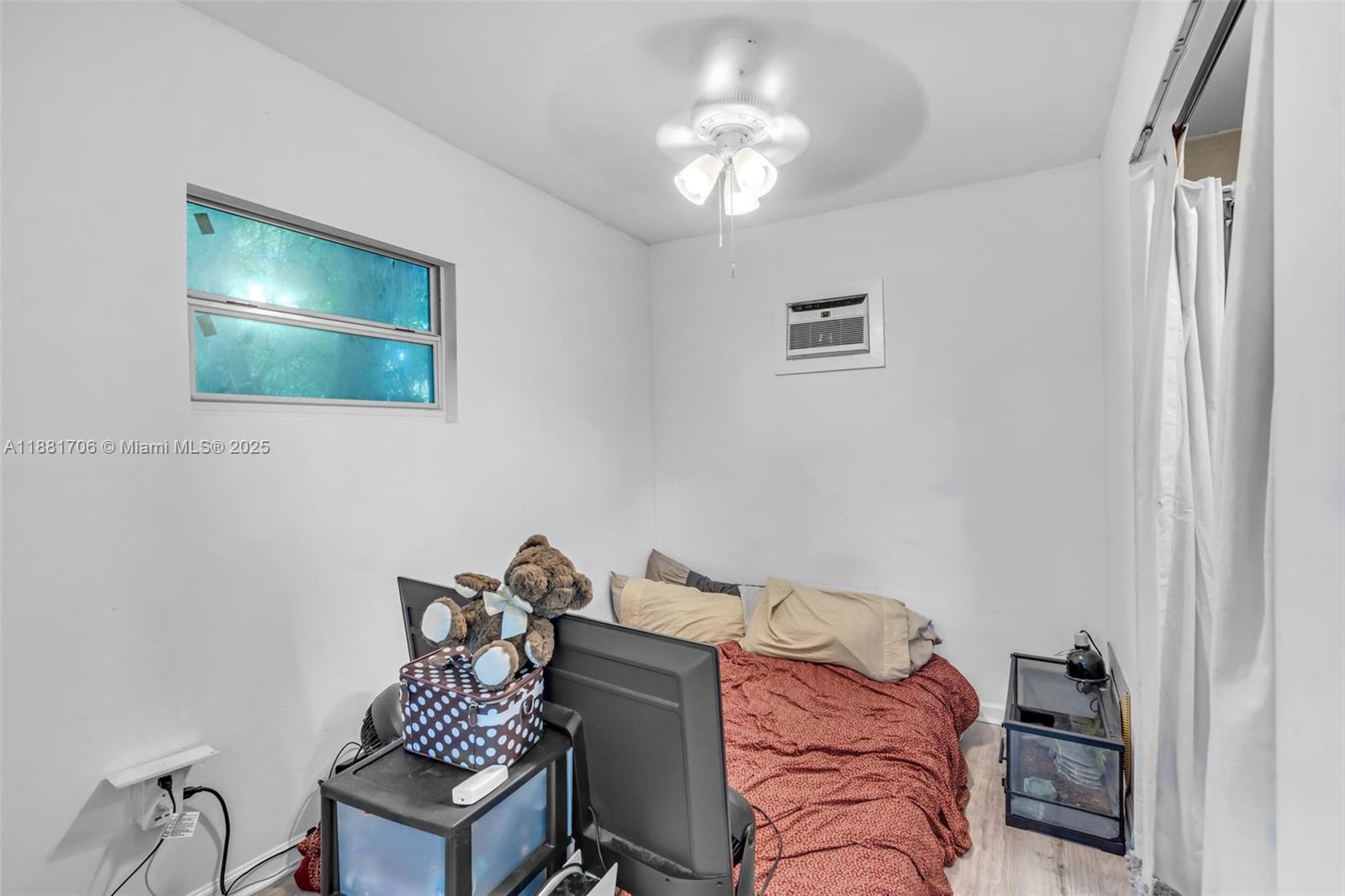 SUNRISE HEIGHTS - Residential Income