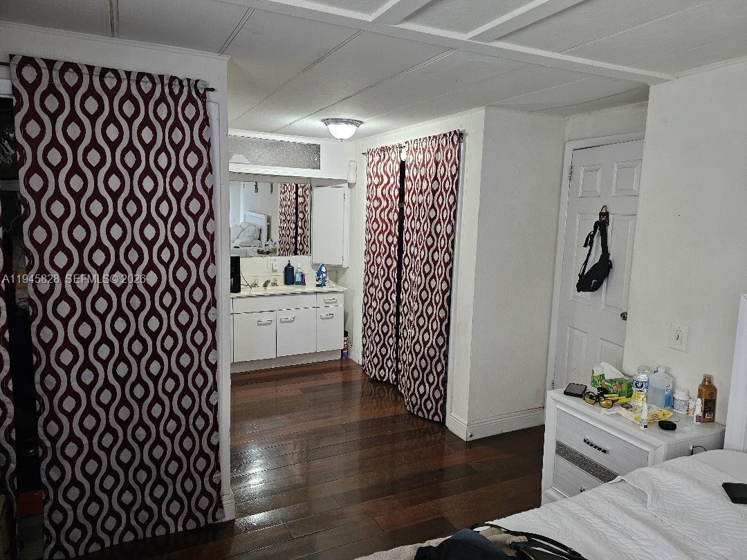 TROPICAL MOBILE HOME ESTA - Residential