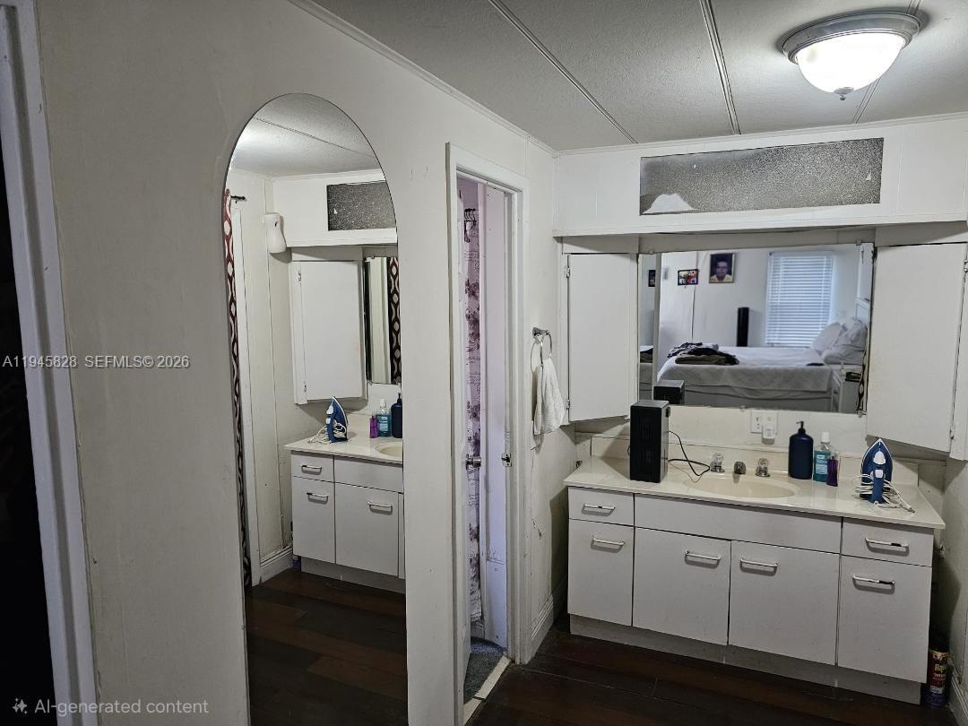 TROPICAL MOBILE HOME ESTA - Residential