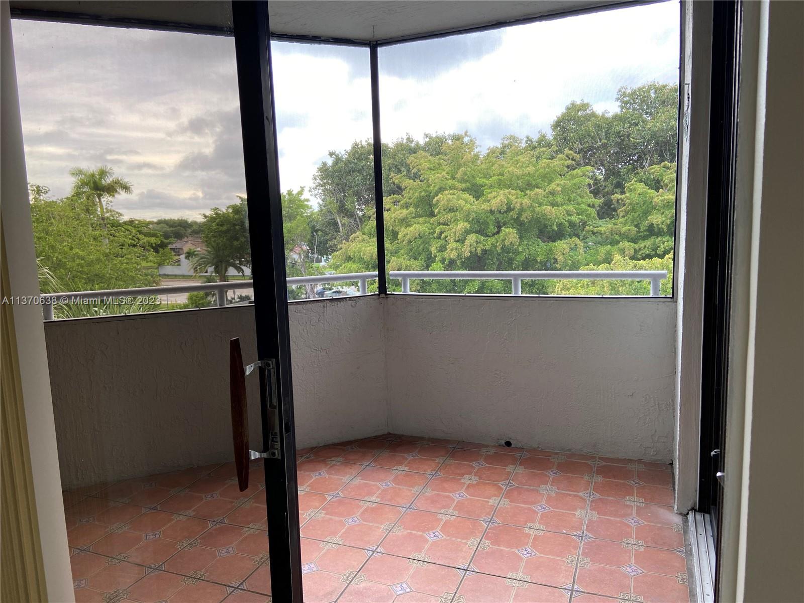 VERABELLA FALLS CONDO - Residential