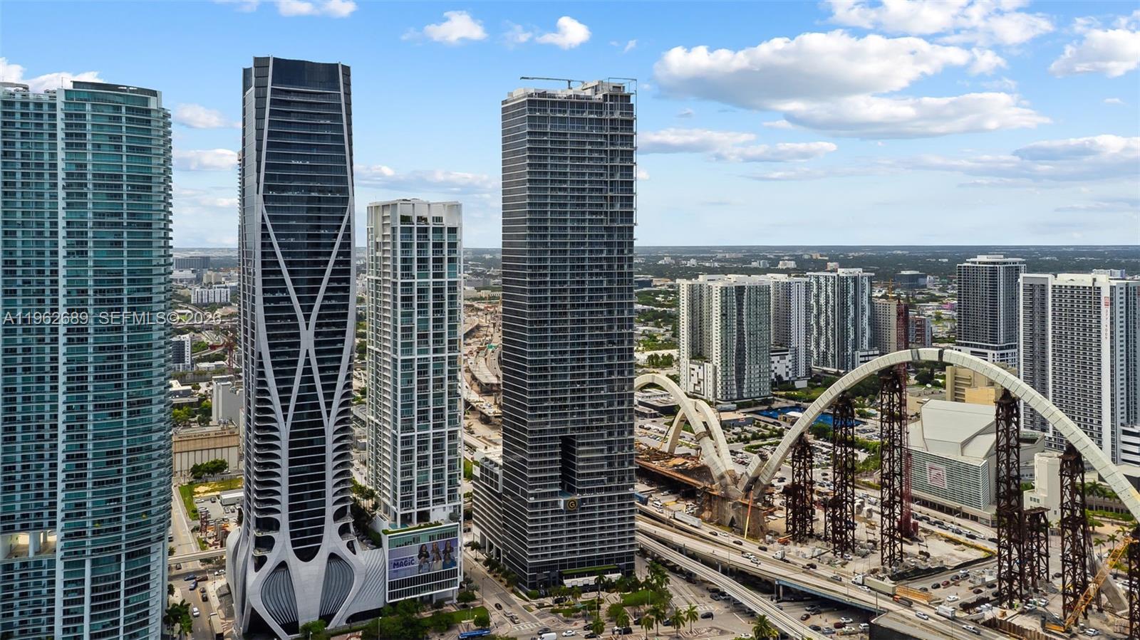 MARQUIS CONDO - Residential