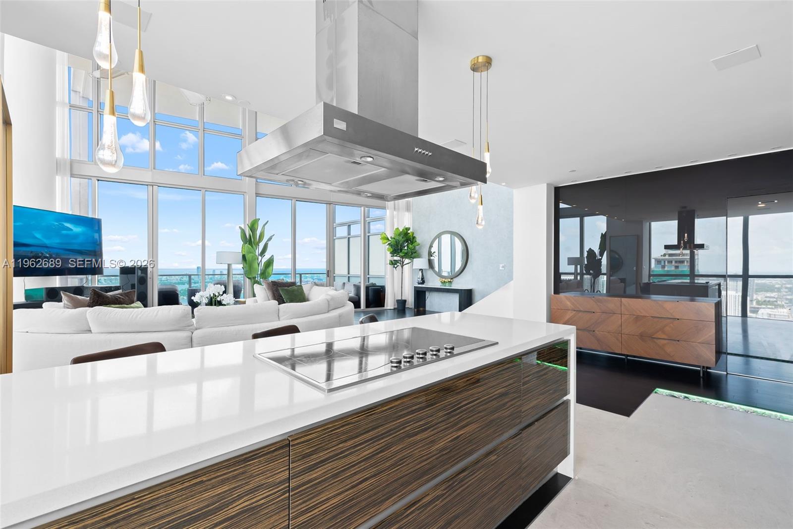 MARQUIS CONDO - Residential