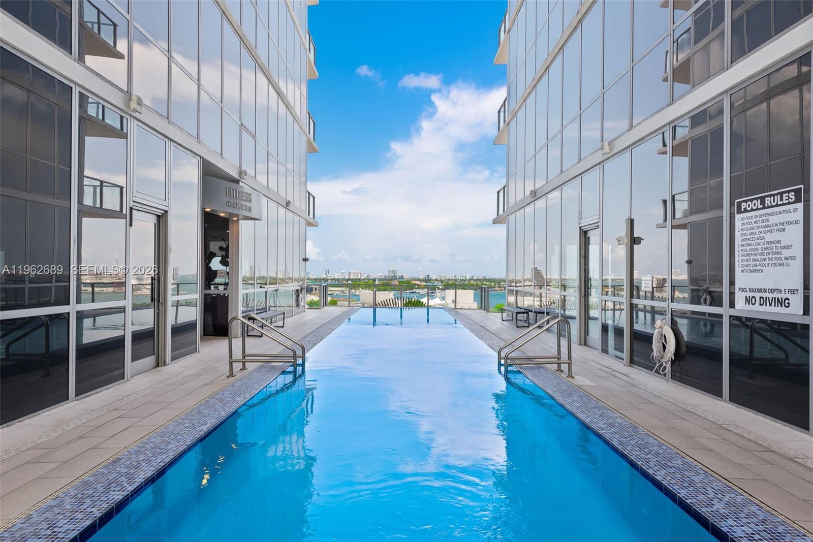 MARQUIS CONDO - Residential