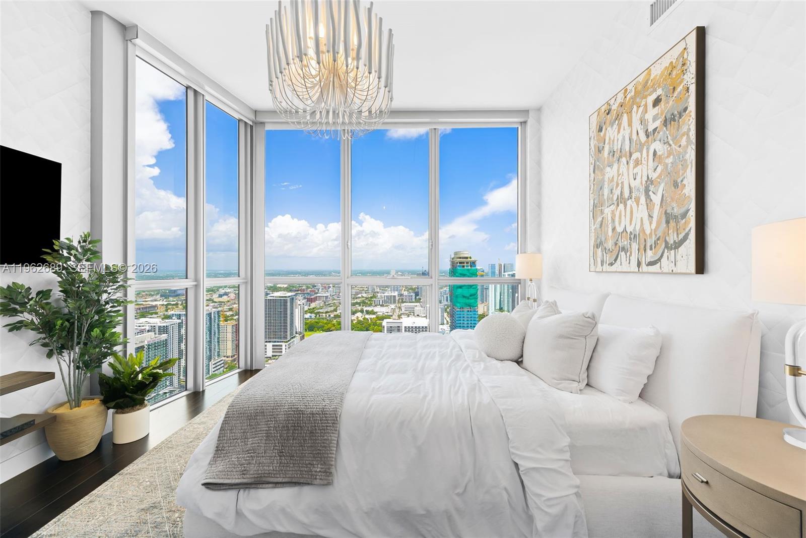 MARQUIS CONDO - Residential