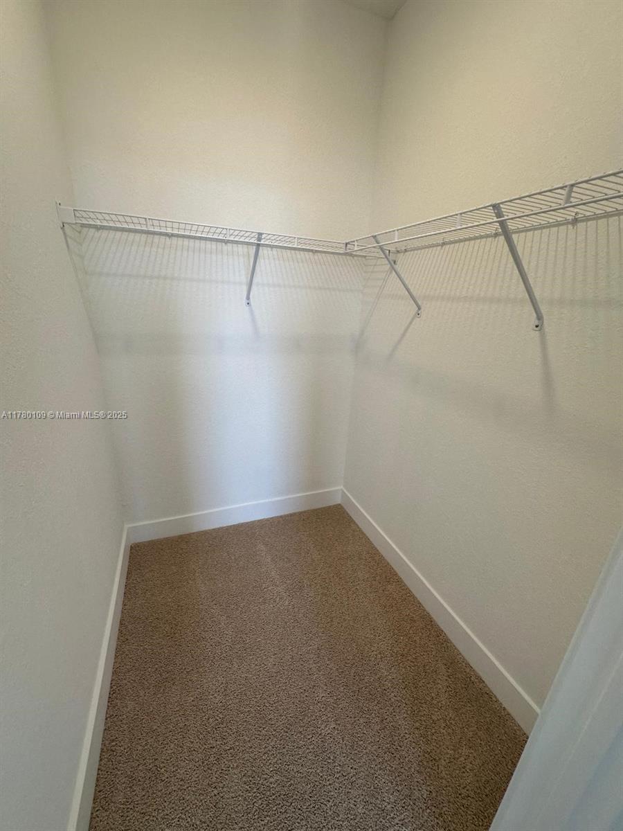 MERRICK SQUARE - Residential Lease