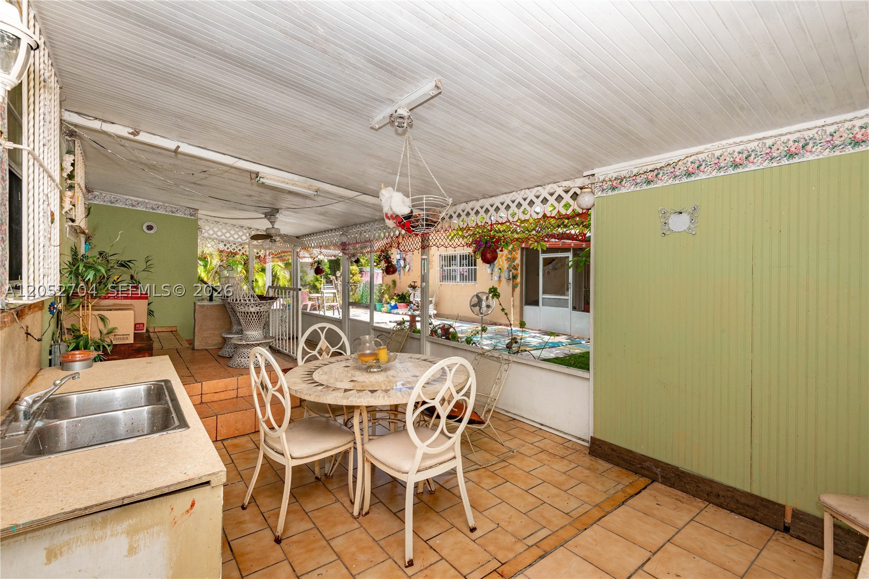 DEAL GARDENS - Residential