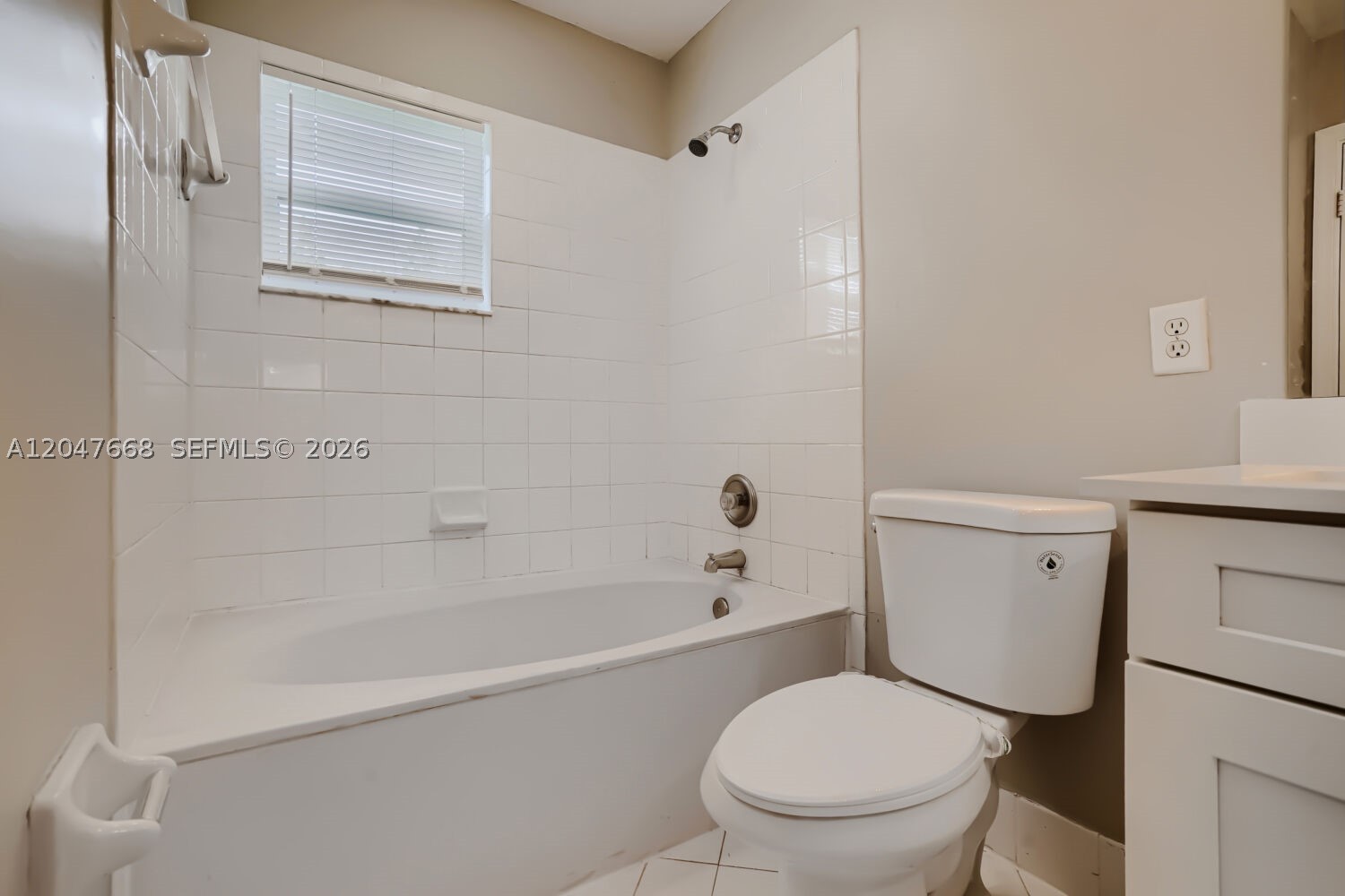 PEMBROKE ISLES 1 - Residential