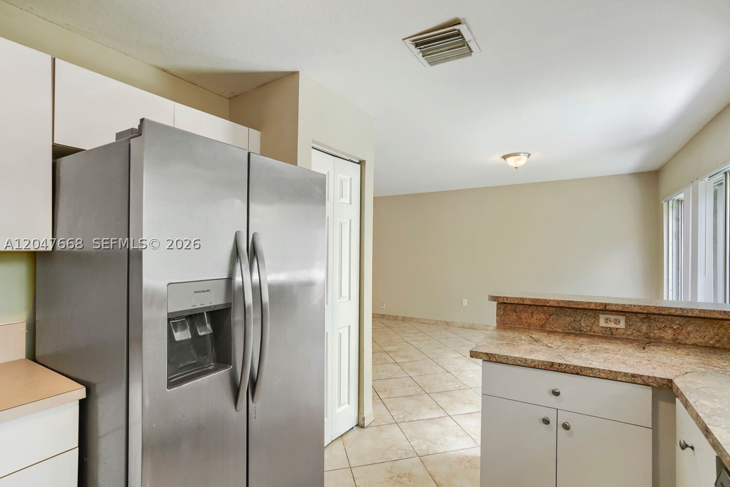 PEMBROKE ISLES 1 - Residential