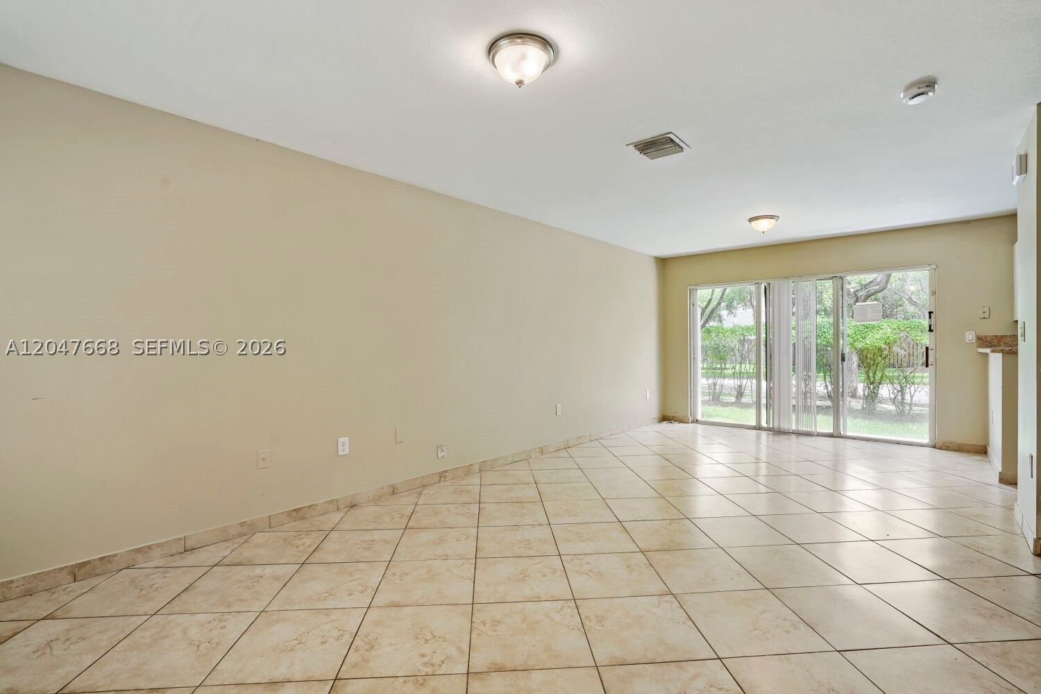PEMBROKE ISLES 1 - Residential