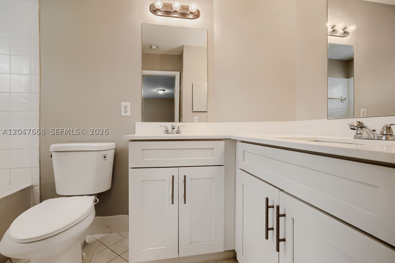 PEMBROKE ISLES 1 - Residential