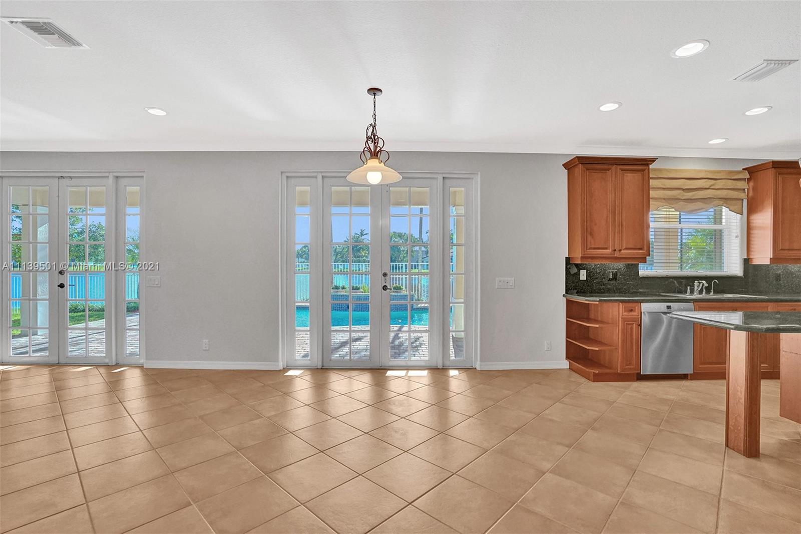 SAVANNA - THE COVE - Residential