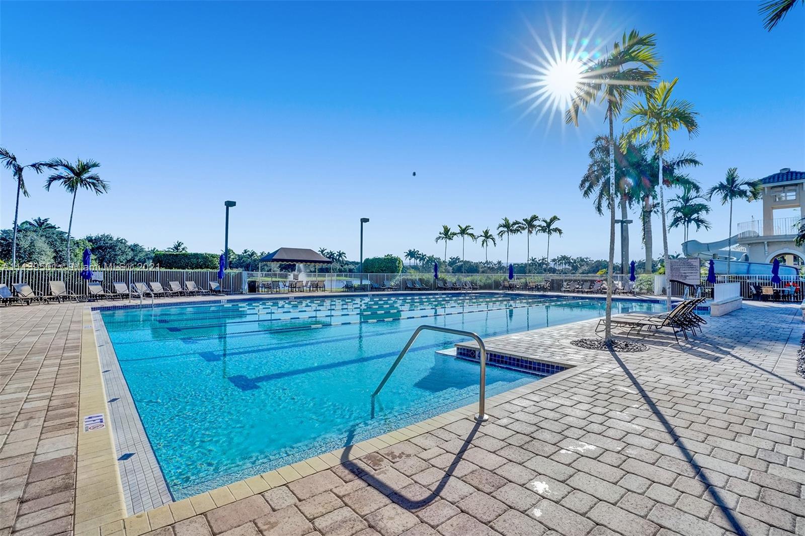 SAVANNA - THE COVE - Residential