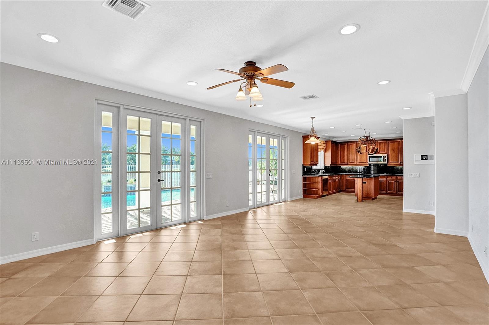 SAVANNA - THE COVE - Residential