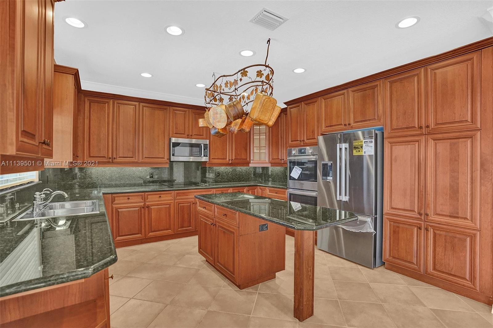SAVANNA - THE COVE - Residential