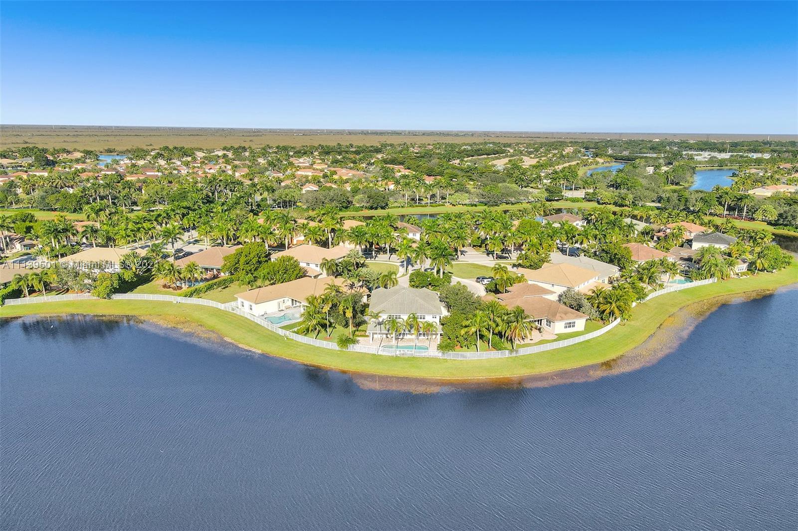SAVANNA - THE COVE - Residential