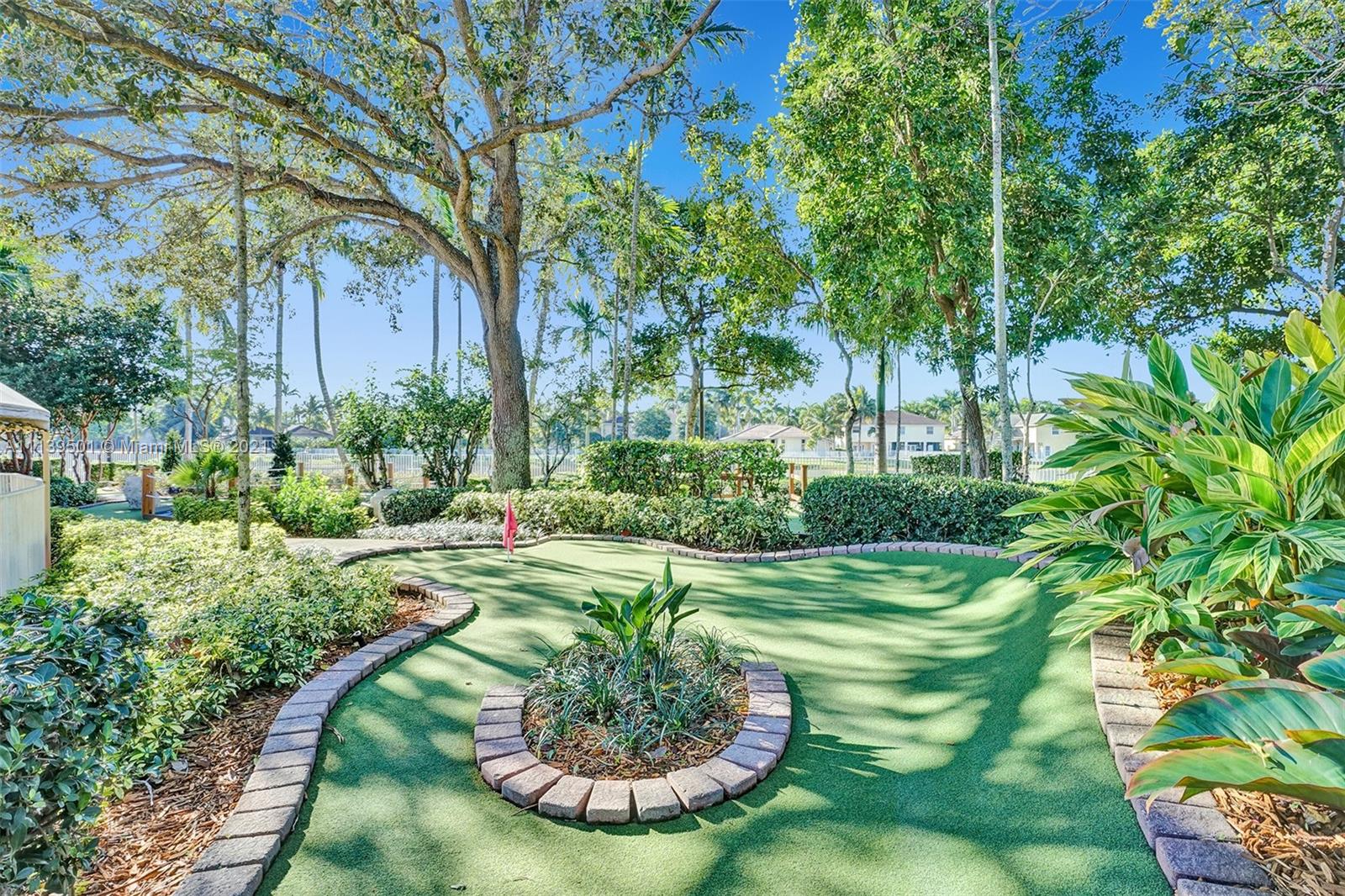 SAVANNA - THE COVE - Residential