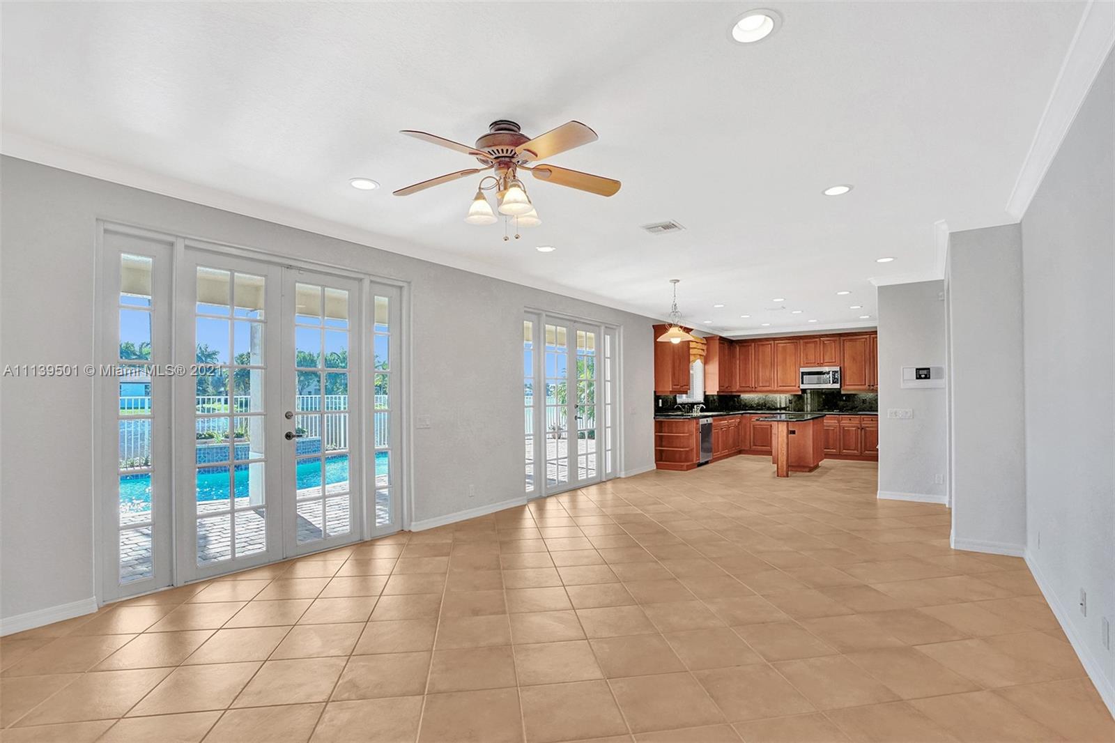 SAVANNA - THE COVE - Residential