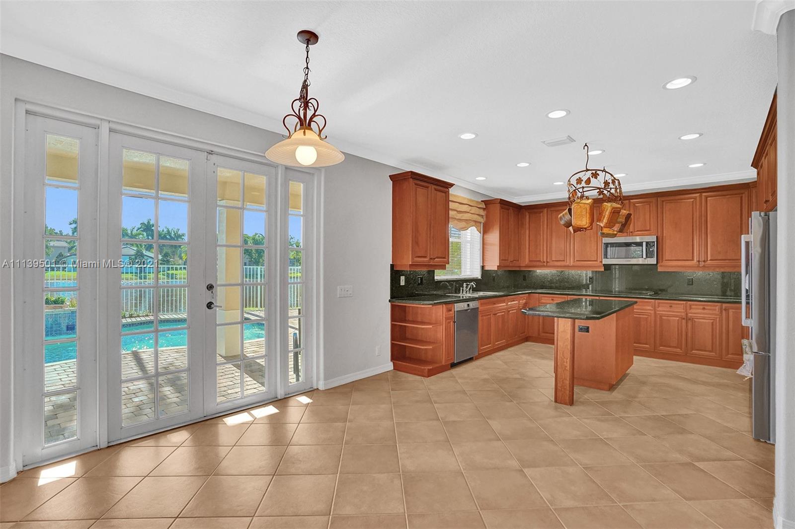 SAVANNA - THE COVE - Residential