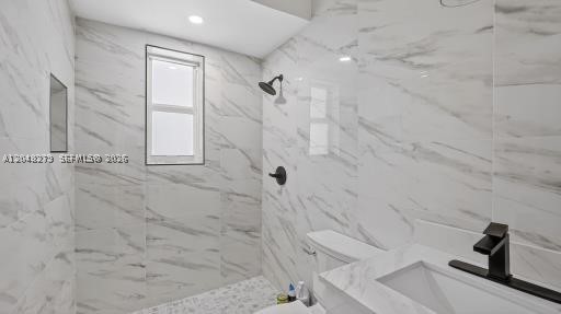 IRONS MANOR HIGH PINE ADD - Residential