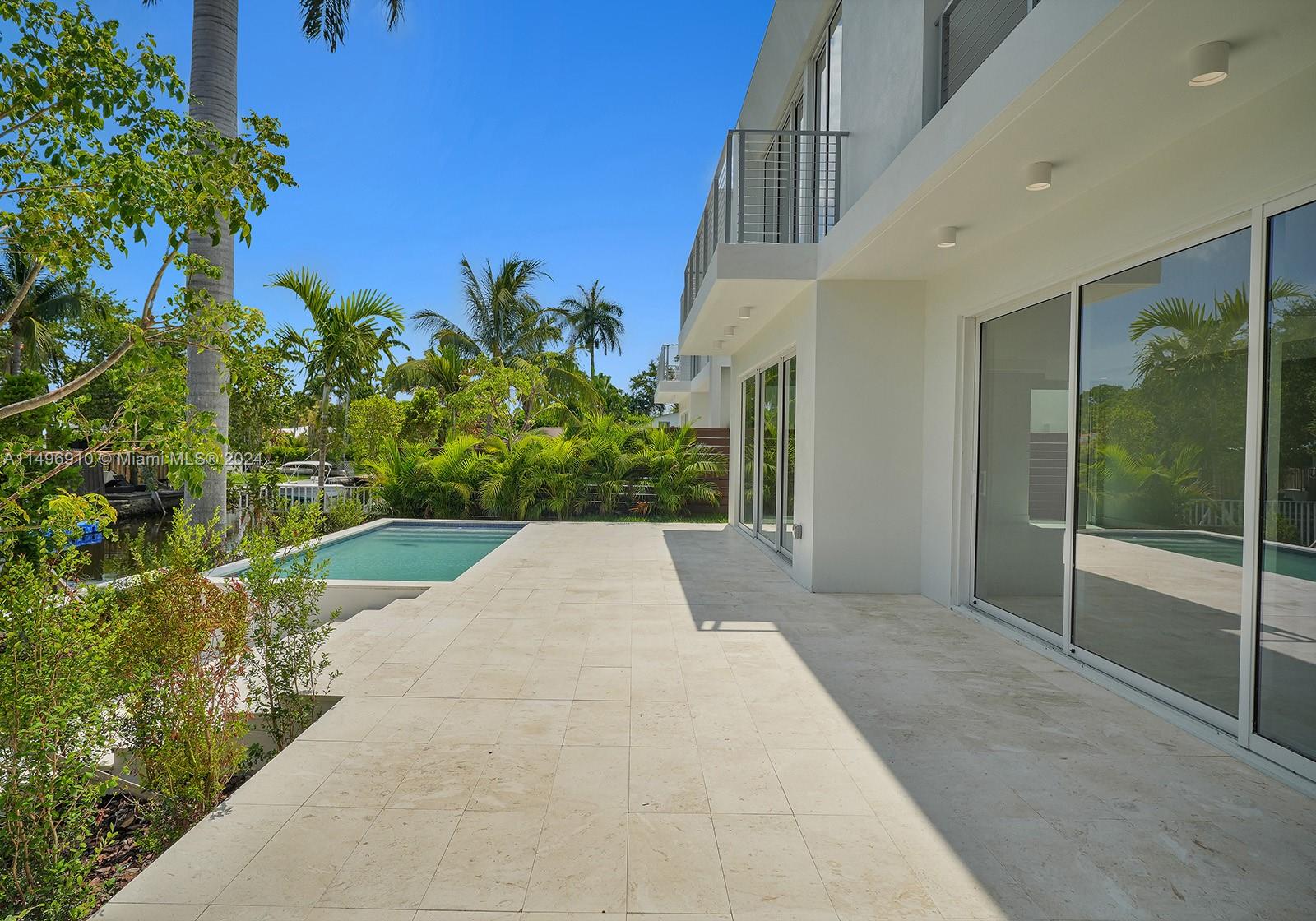 CROISSANT PARK RIVER SEC - Residential