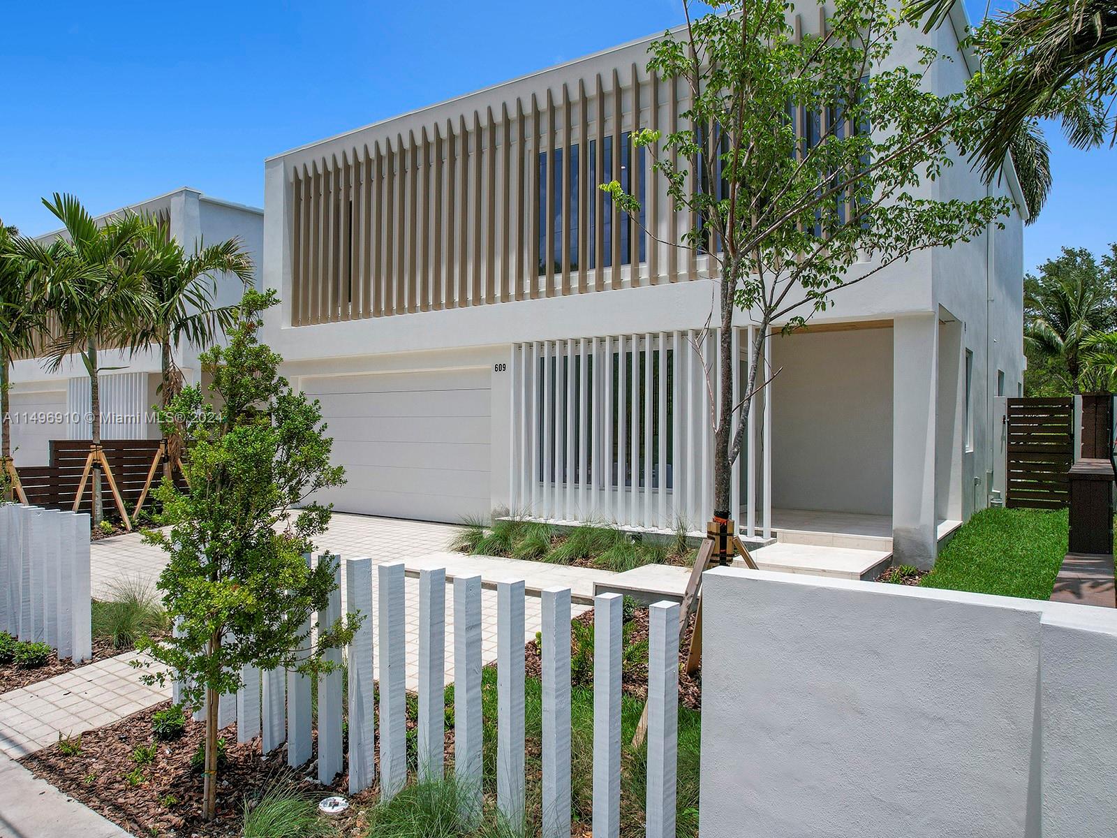 CROISSANT PARK RIVER SEC - Residential
