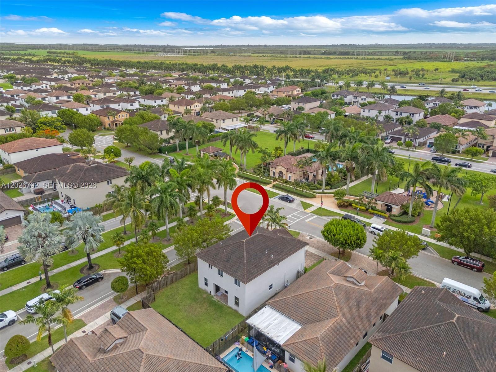 HEMINGWAY POINT - Residential