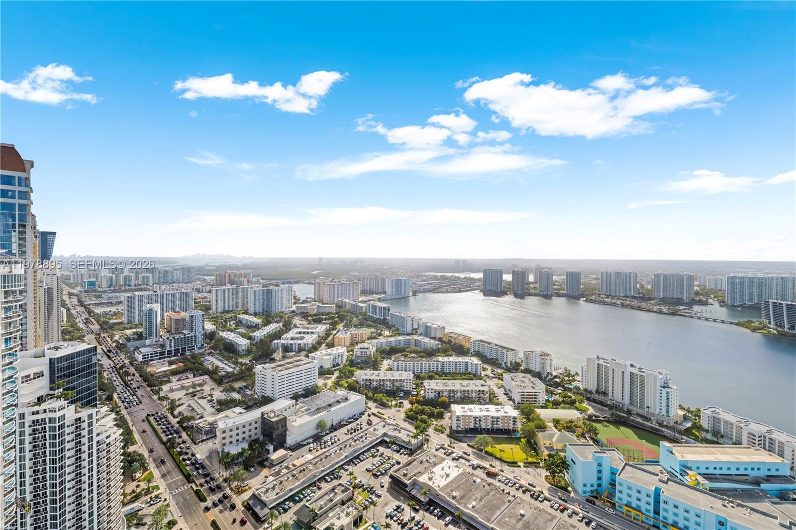 TRUMP ROYALE CONDO - Residential