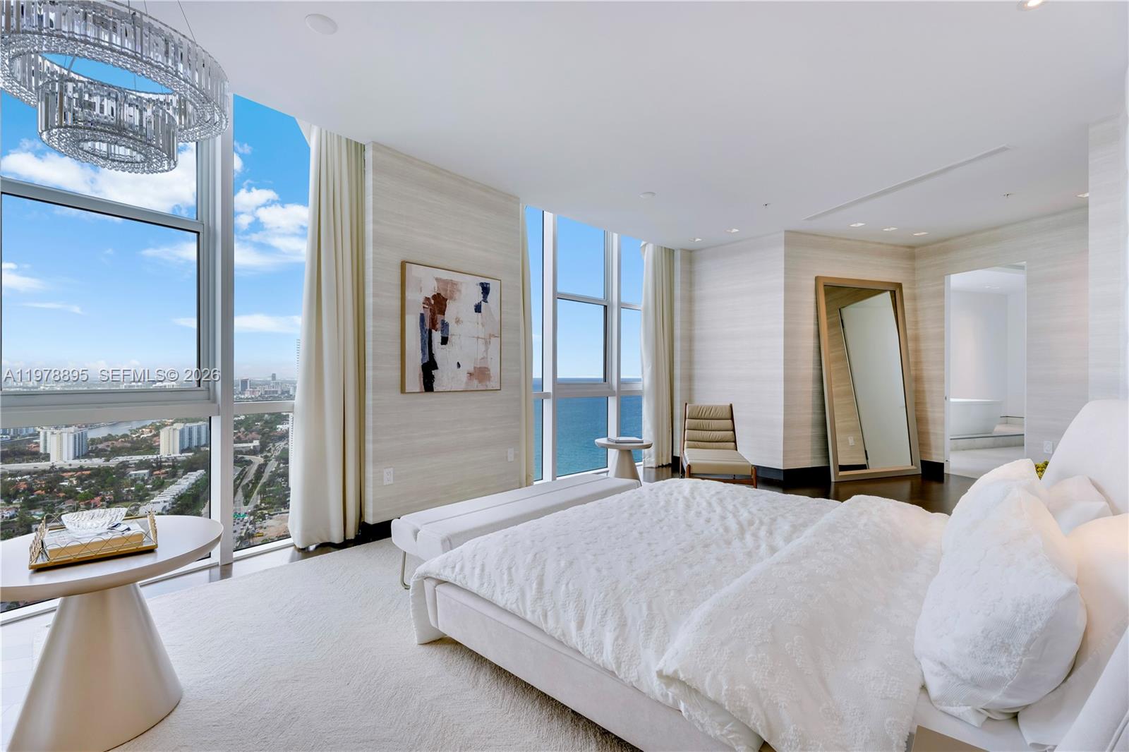 TRUMP ROYALE CONDO - Residential