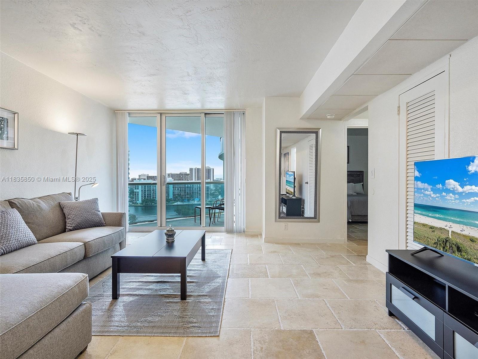 TIDES ON HOLLYWOOD BEACH - Residential