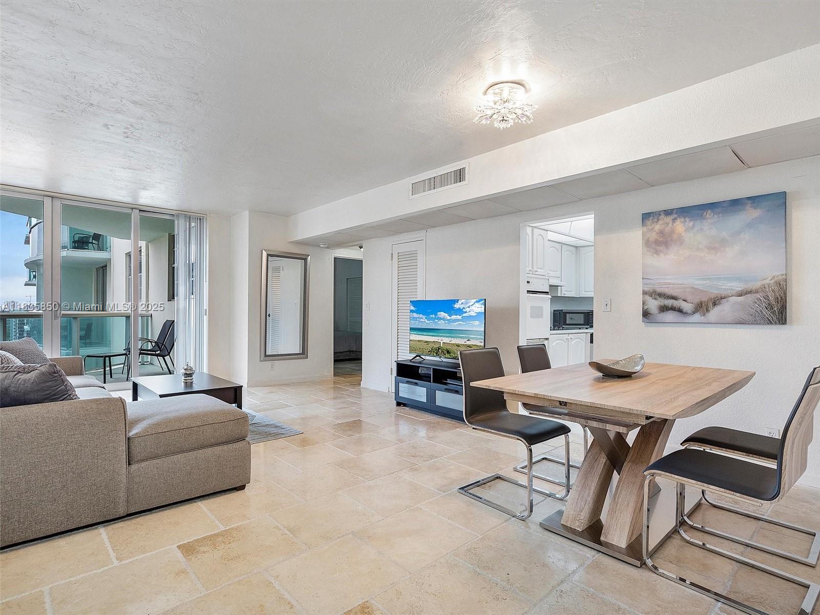 TIDES ON HOLLYWOOD BEACH - Residential