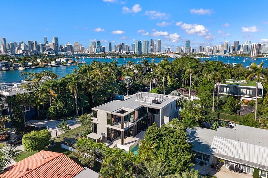 HIBISCUS ISLAND - Residential