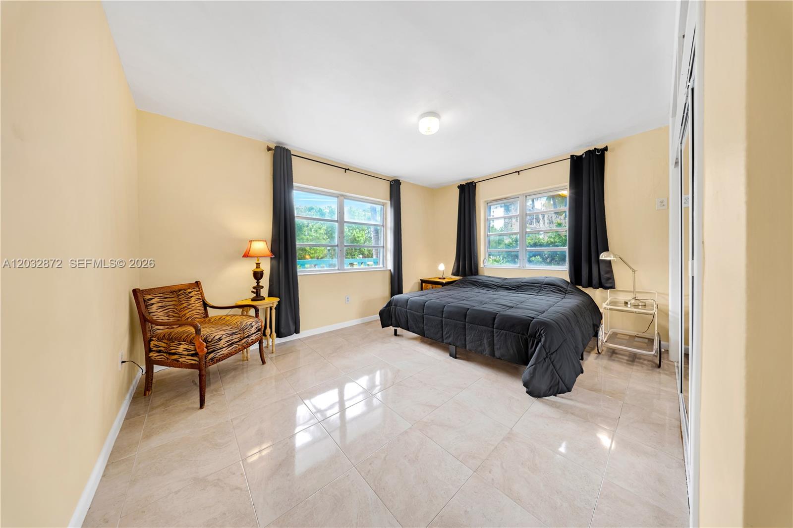 SHOLOM HOUSE CONDO - Residential