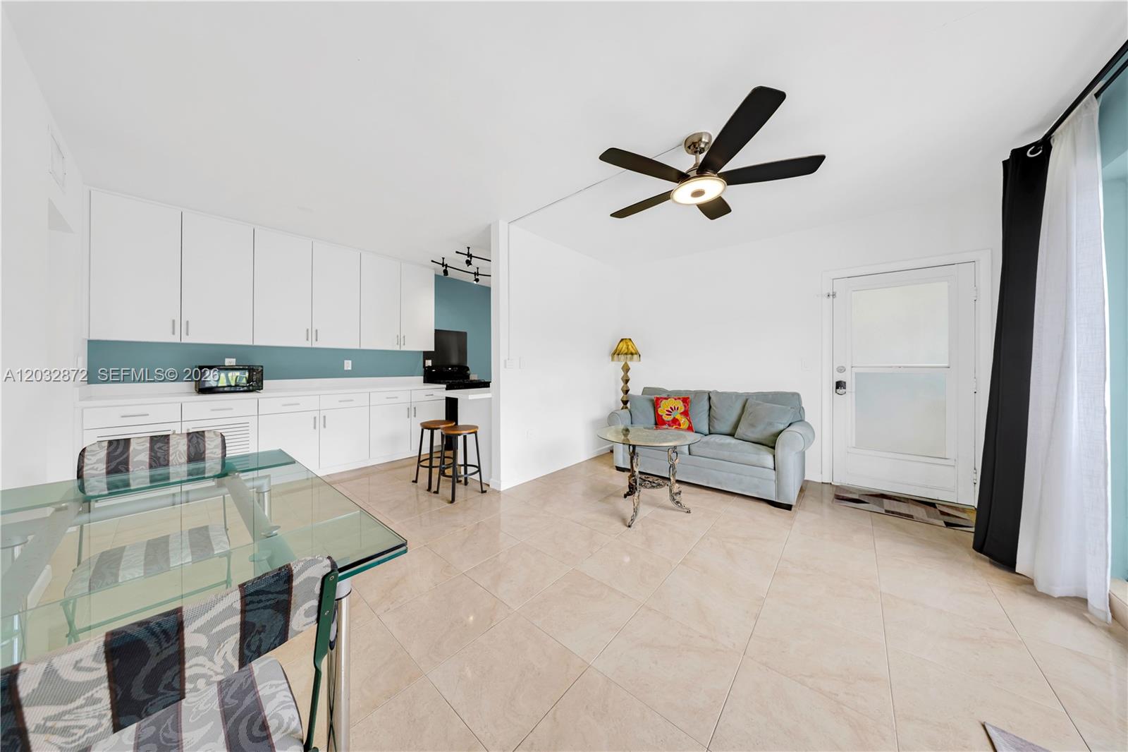 SHOLOM HOUSE CONDO - Residential